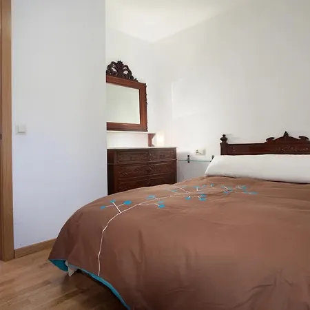 Mountain View Lodge: Retreat With Fireplace And Wi-fi Llanars