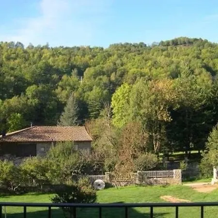 Apartment Mountain View Lodge: Retreat With Fireplace And Wi-fi Llanars