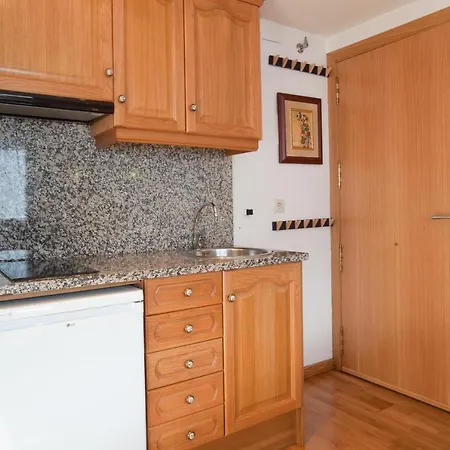 Llanars, En Vall De Camprodon Vistas Montana De Frente, Ascensor, Orientacion Sur, Chimenea, Wifi, Mollo Park, Vallter, Hipica, Golf