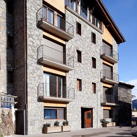 Mountain View Lodge: Retreat With Fireplace And Wi-fi Apartment *