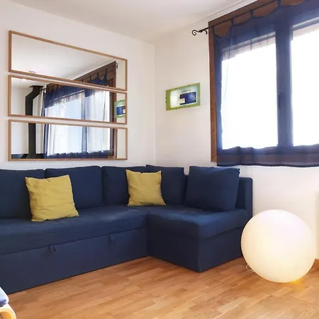 Mountain View Lodge: Retreat With Fireplace And Wi-fi * Llanars
