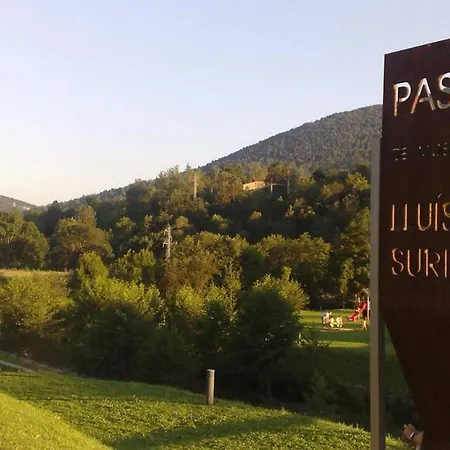Mountain View Lodge: Retreat With Fireplace And Wi-fi