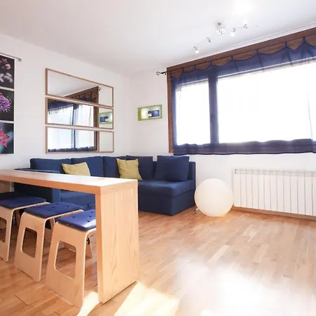 Llanars, En Vall De Camprodon Vistas Montana De Frente, Ascensor, Orientacion Sur, Chimenea, Wifi, Mollo Park, Vallter, Hipica, Golf Appartement