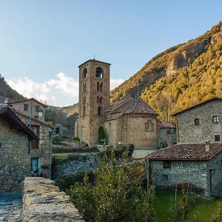 Llanars, En Vall De Camprodon Vistas Montana De Frente, Ascensor, Orientacion Sur, Chimenea, Wifi, Mollo Park, Vallter, Hipica, Golf Appartement